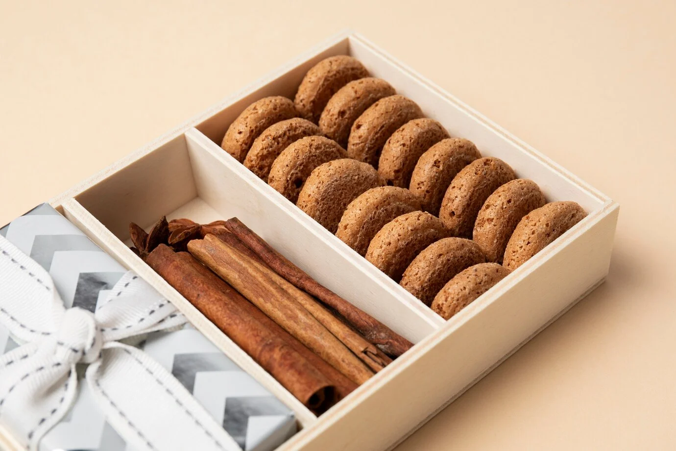 Luxury cookie box